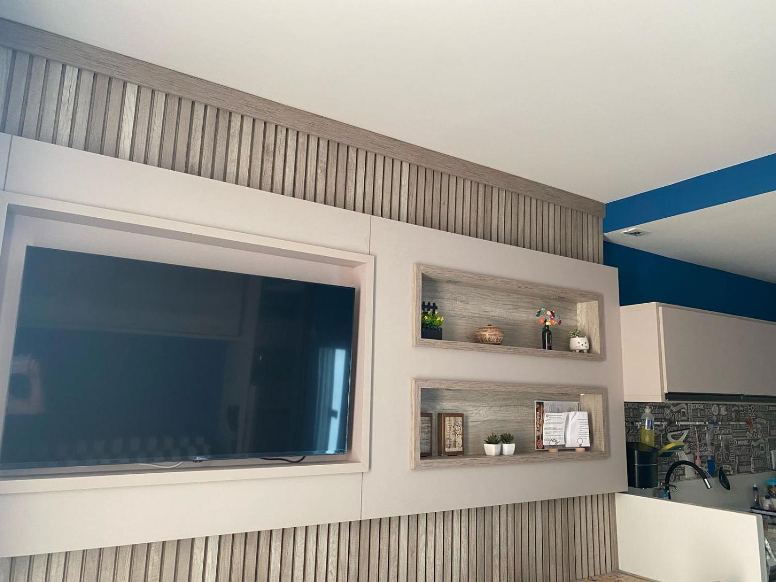 Aparthotel Hotel Em Cabo Frio Cond Royale - Av N S Assuncao 239, Bairro Passagem - Un 229